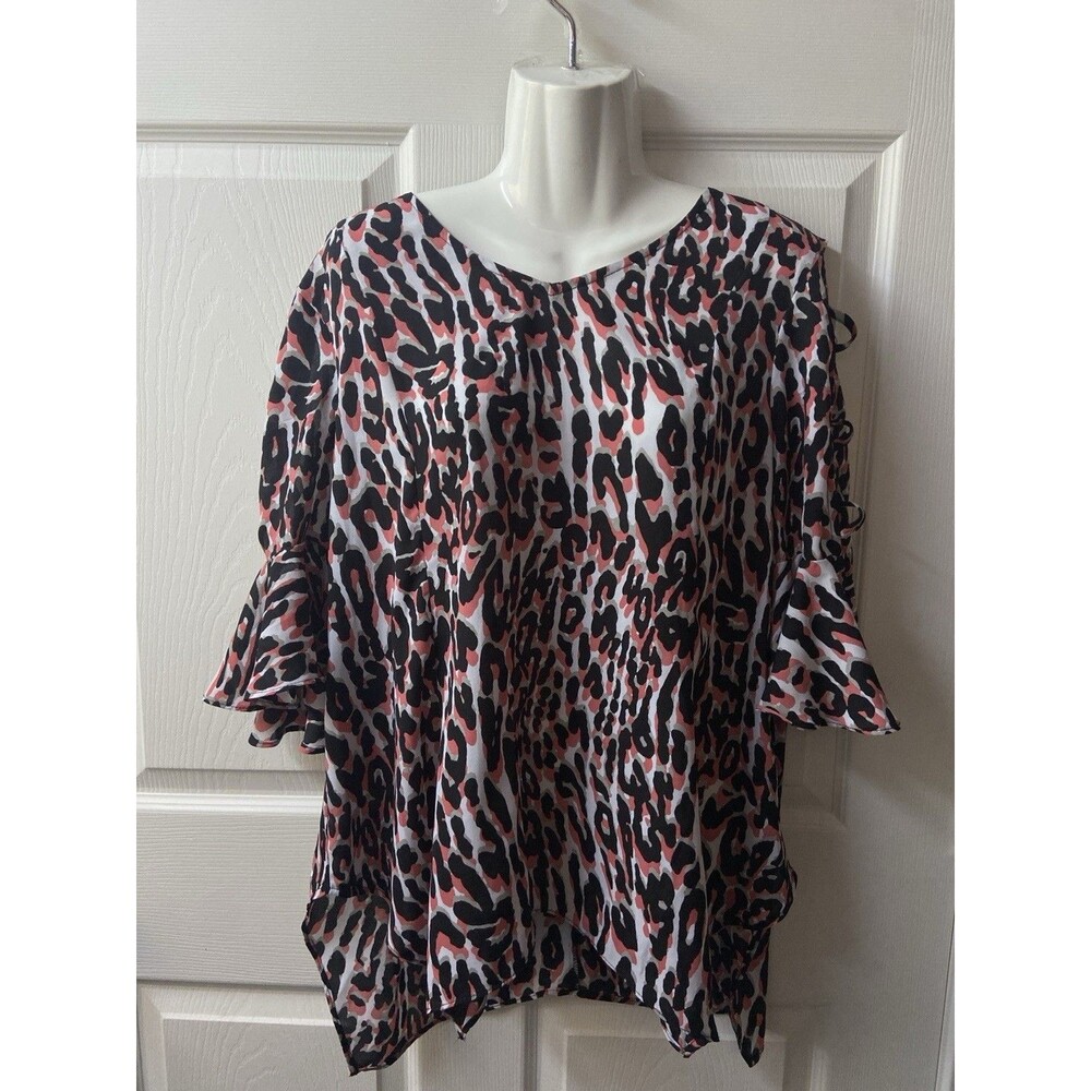 EST 1946 Career Blouse Womens Large Animal Print Pink Black Vented Kerchief Hem